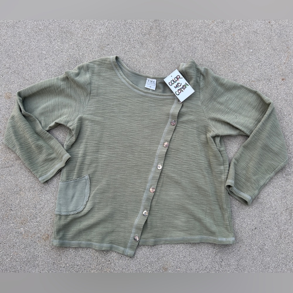 CMC Olive Green long-sleeved, asymmetrical button-up top 100% cotton NWT Size M